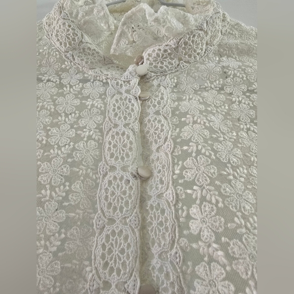 SÉZANE Cathy Guipure Embroidered White Lace Button Front Blouse NWOT - Picture 11 of 16